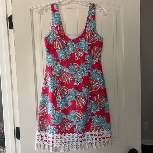 Lily Pulitzer seashell and coral dress - Picture 2 of 6